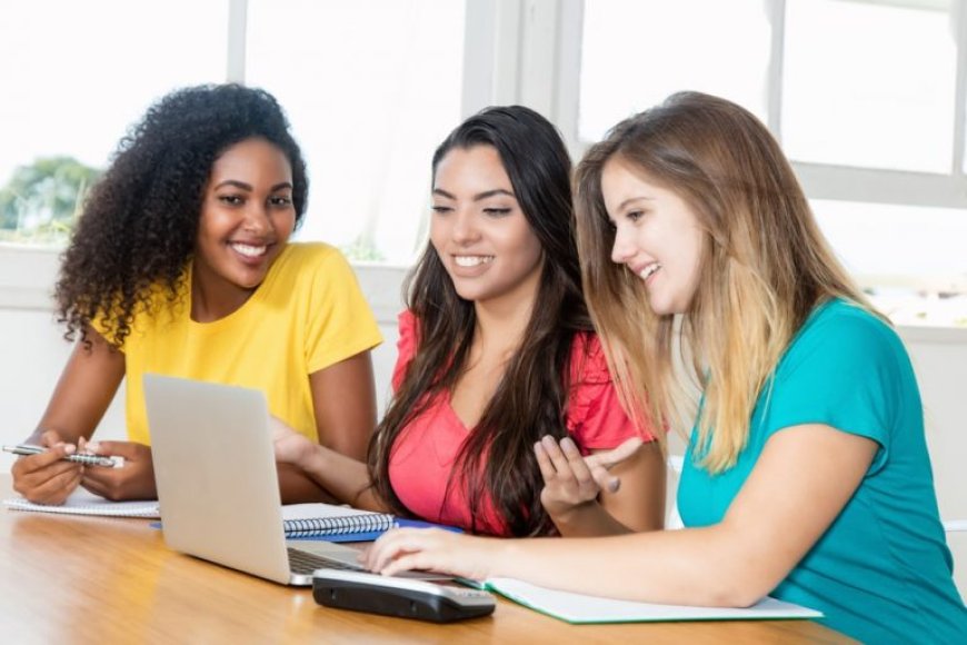 Does an internship count as work experience on your resume?