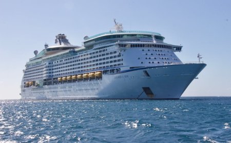 Cruising Is Back from the Dead—Why Americans Are Flocking to Ships Again in 2025