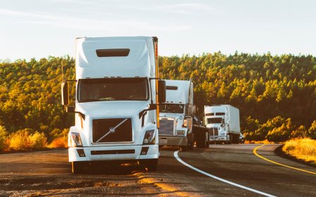 Why the Classic American Road Trip Might Be Dead—And Amtrak’s Quietly Replacing It in 2025